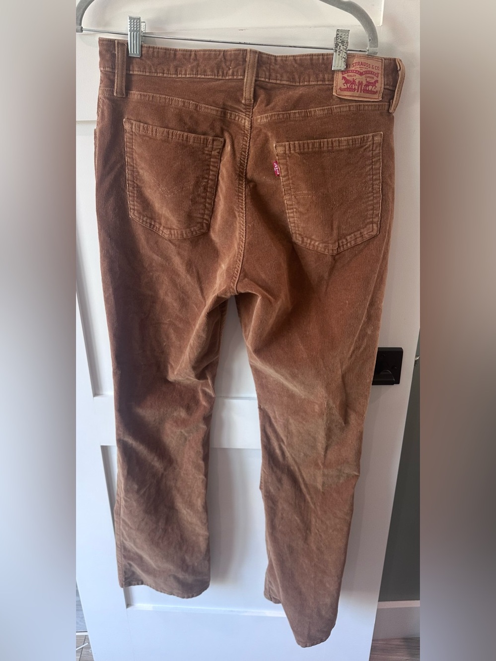 Levi’s 725 High Rise Bootcut Corduroy Women's Pants Size 32 Brown Fall Casual